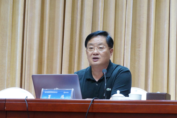 1535015266140070647.jpg 高职分会副会长、顺德职业技术学院院长夏伟.jpg